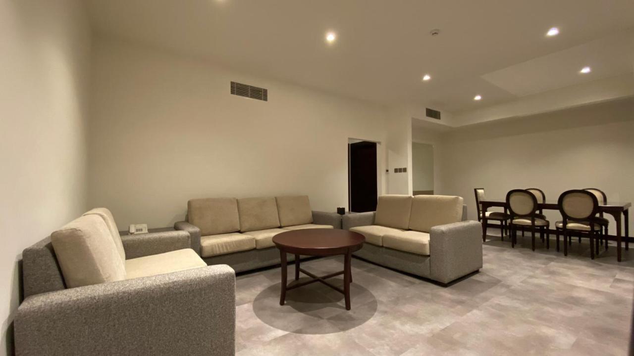 Sitara Hotel Apartment Дубай Экстерьер фото