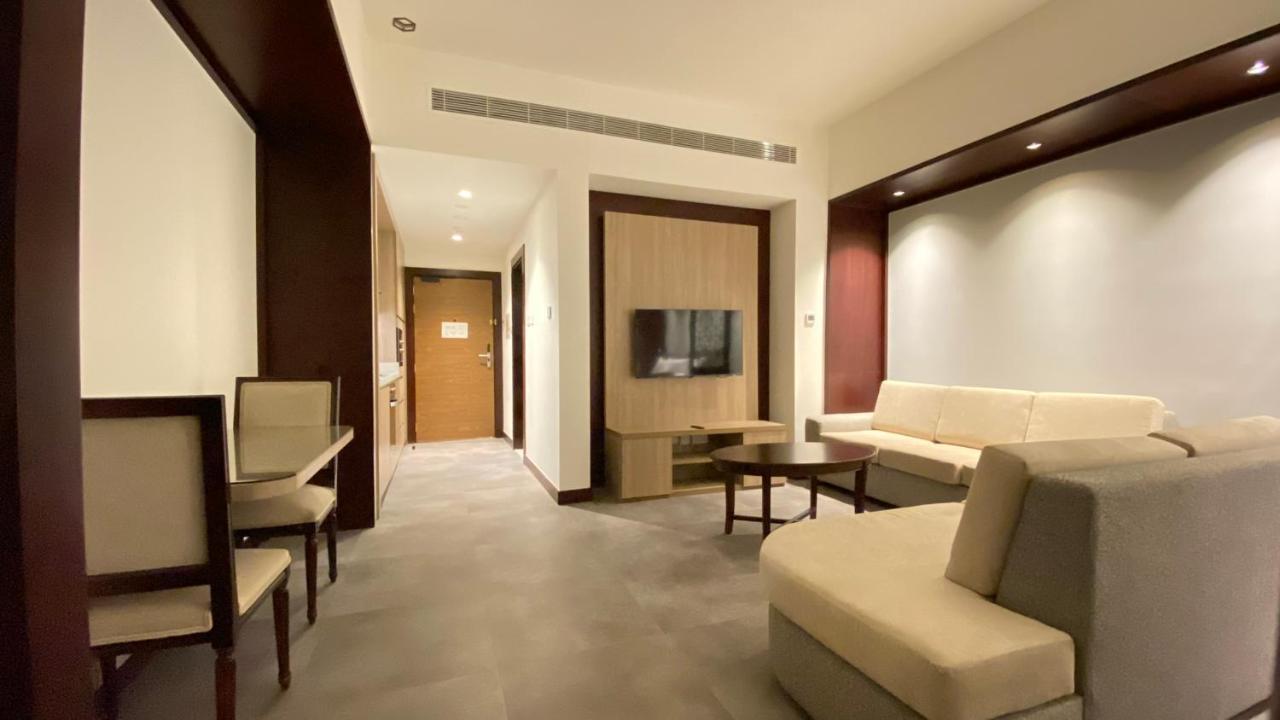 Sitara Hotel Apartment Дубай Экстерьер фото